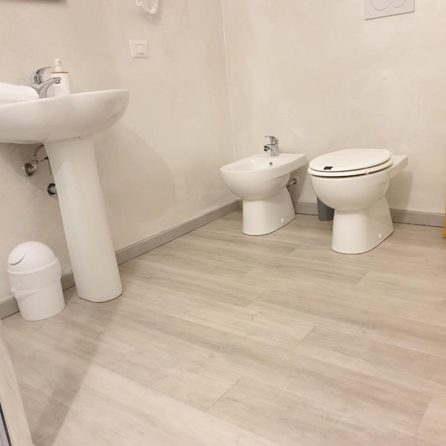 Bergamo City - Self Check-In الغرفة الصورة